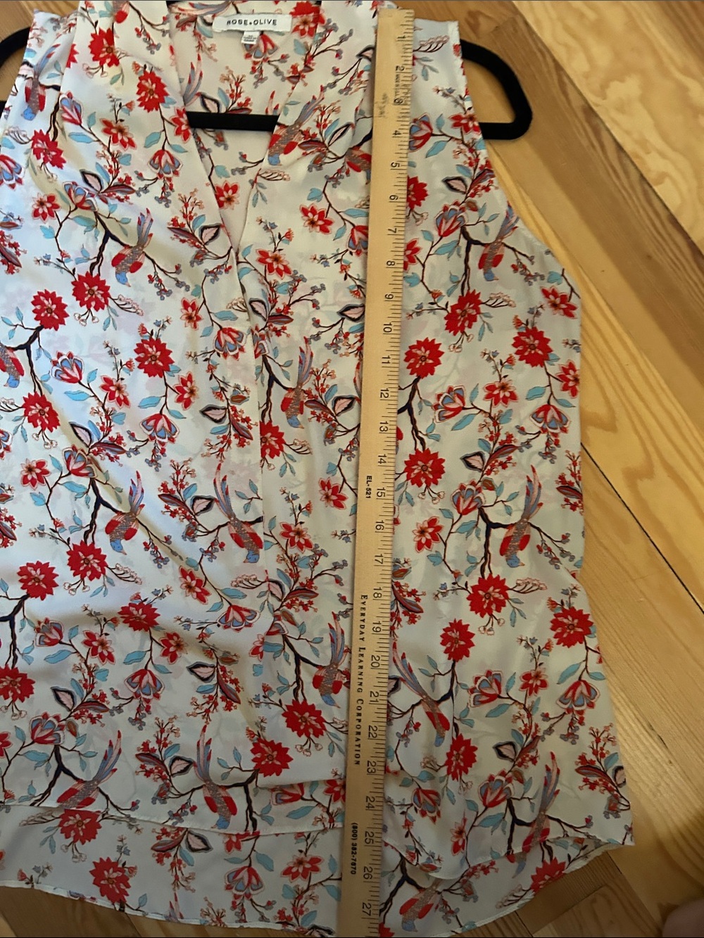 Rose & Olive Cream Floral V-Neck Sleeveless Top with Red & Light Blue Accents - Picture 10 of 11